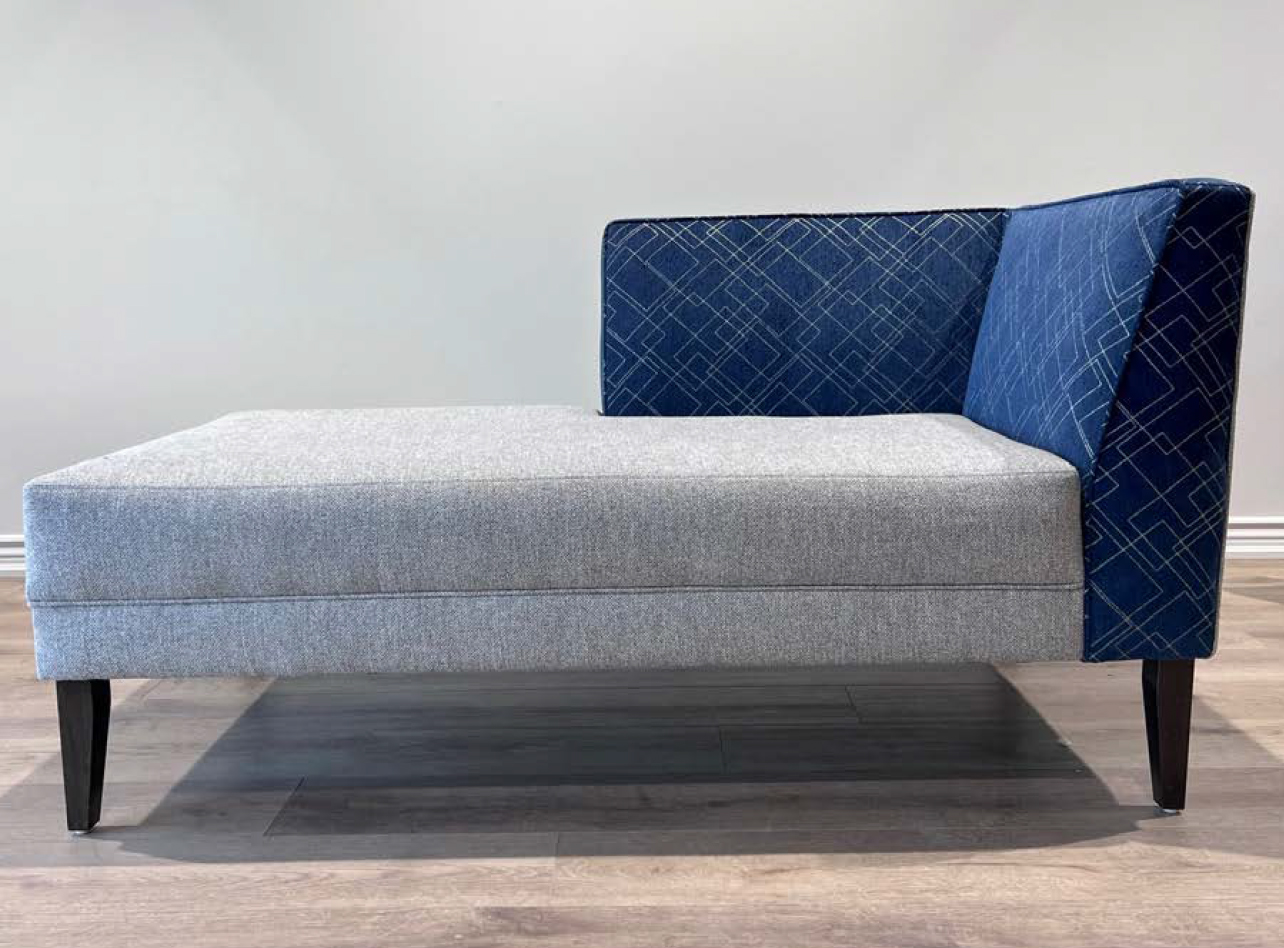 Chaise Lounge Left for Holiday Inn Express