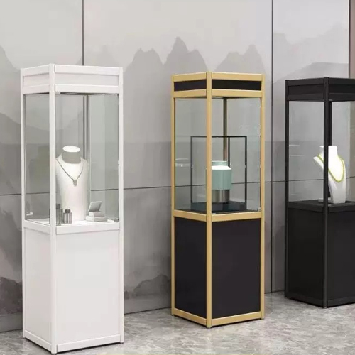 Metal and glass stand for jewelry tradeshow display