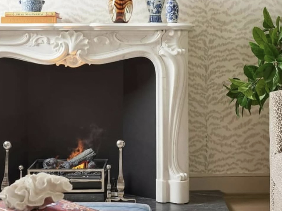 Regence fireplace marble surround